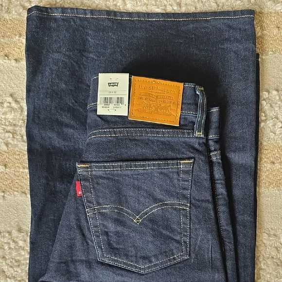 Levi's Dark Wash Indigo Wide Leg High-rise Zip Premium Jeans Size 29 - Picture 9 of 13